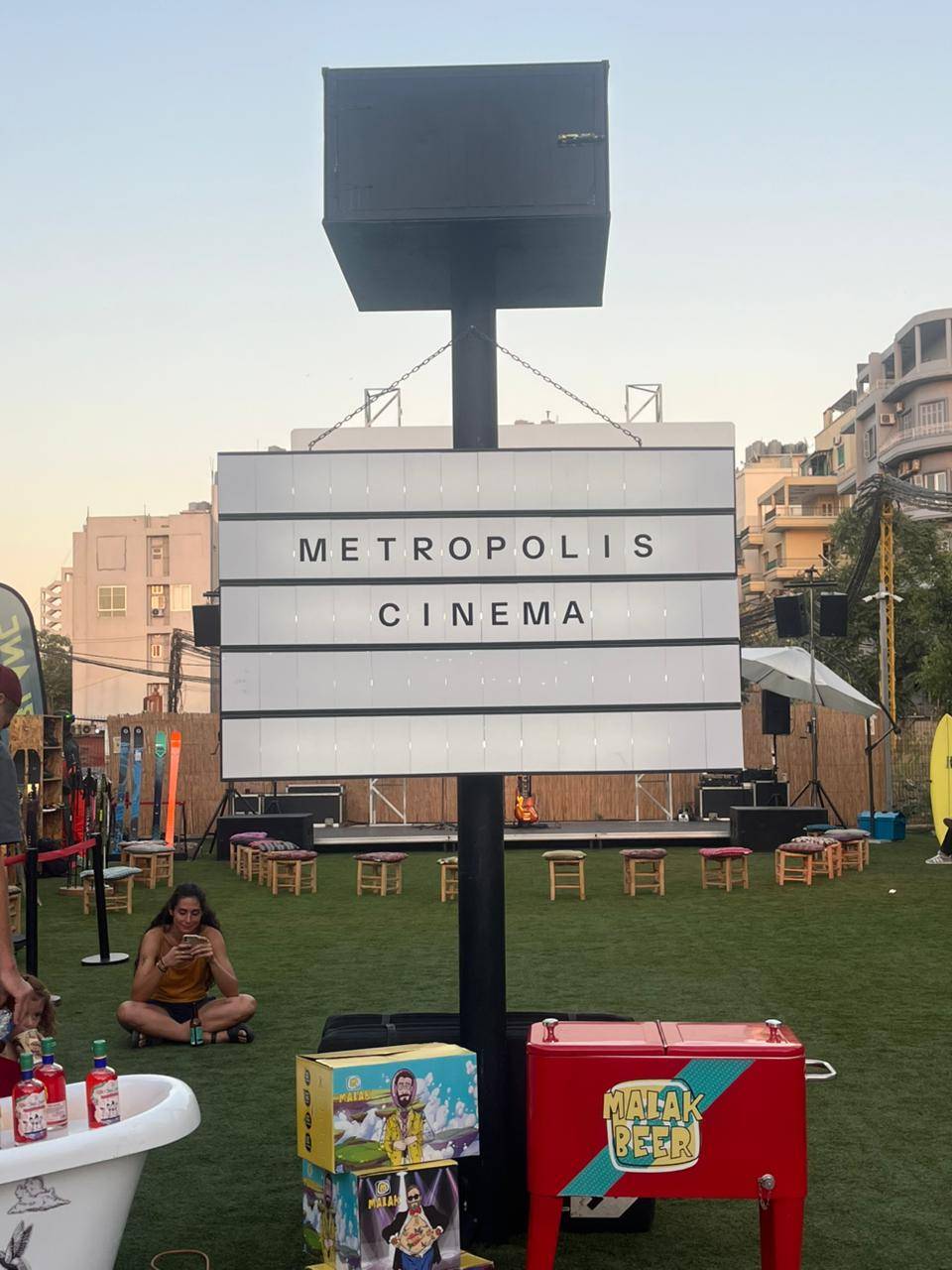إطلاق "Lebanese Outdoor Film Festival" بنسخته الرابعة... السينما تلتقي بالرياضة والطبيعة في قلب بيروت