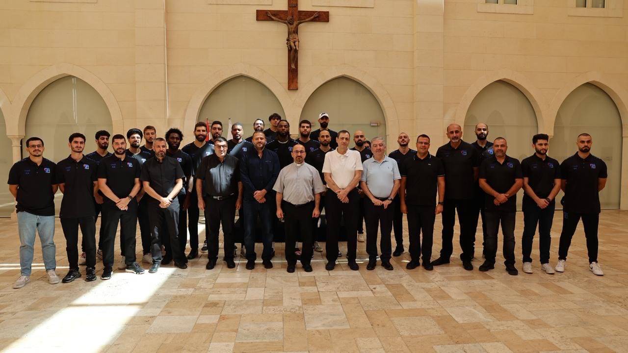 نادي الأنطوني (بعبدا)
أطلق فريق الرجال لكرة السلة