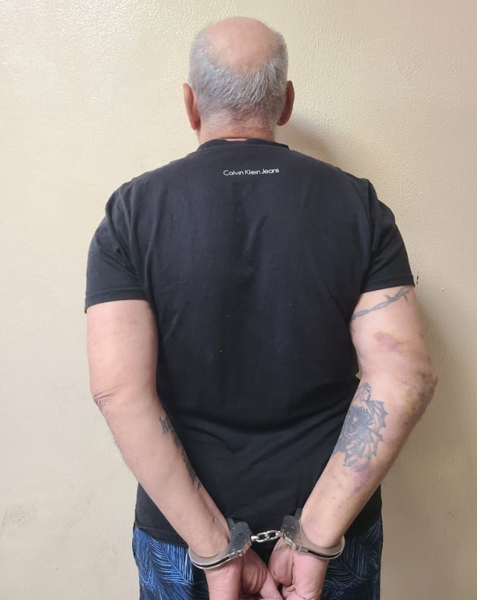 توقيف ناشط في عمليات سرقة من داخل
السيّارات في مناطق بيروت وجبل لبنان
