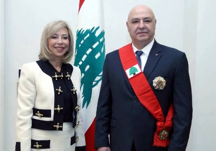 غادر واللبنانيّة الأولى الى نيويورك
عون سيلقي كلمة لبنان في الأمم المتّحدة