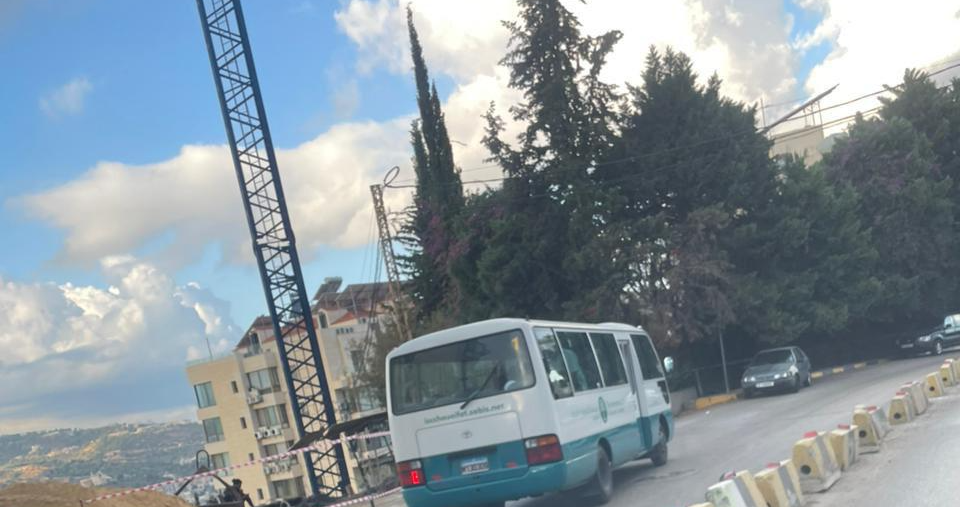 "اليازا" في نداء عاجل إلى وزيري التربية والداخلية:
مخالفات خطرة في النقل المدرسي تهدد سلامة الطلاب