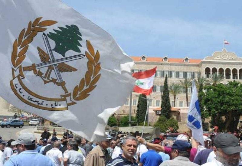 العسكريون المتقاعدون نفذوا تحركاتهم: خطوة تحذيرية قد تطال اقفال مرافق الدولة