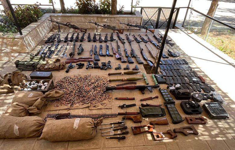 الجيش: توقيف عصابة بجرم الاتجار بالأسلحة
في مجدل عنجر ومصادرة كمية من الأسلحة والذخائر