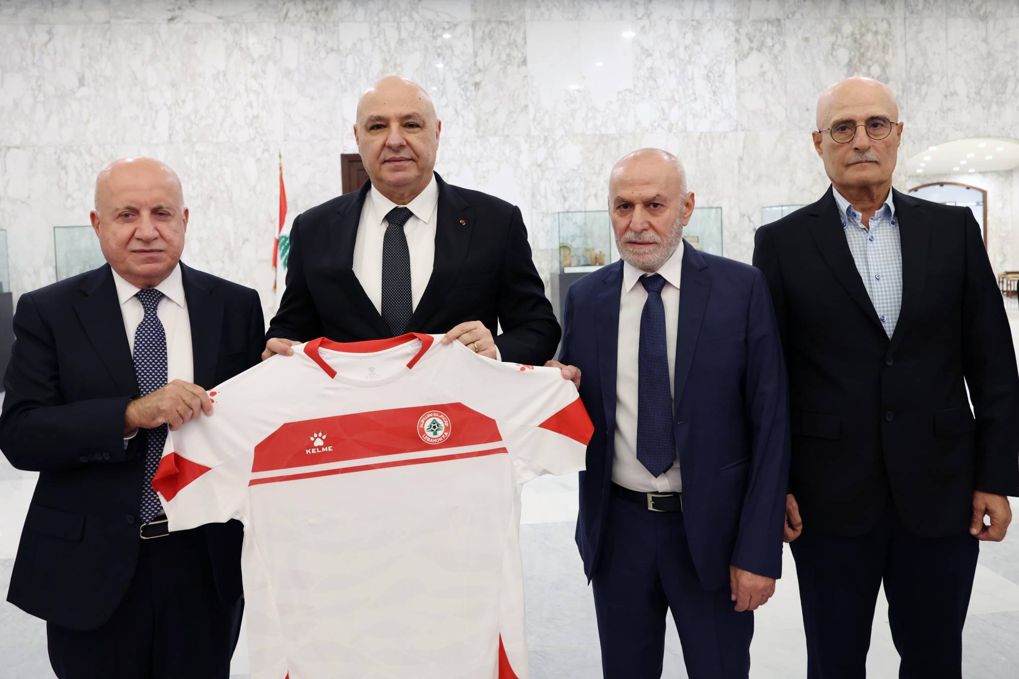رئيس الجمهورية يستقبل وفد المنتخب الأولمبي:
تقدمون الوجه المشرق والصورة الحقيقية عن لبنان