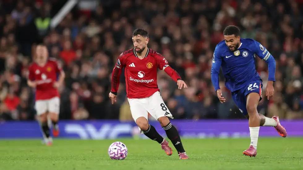 بالفيديو - مانشستر يونايتد يصالح جماهيره بفوز مثير على تشيلسي