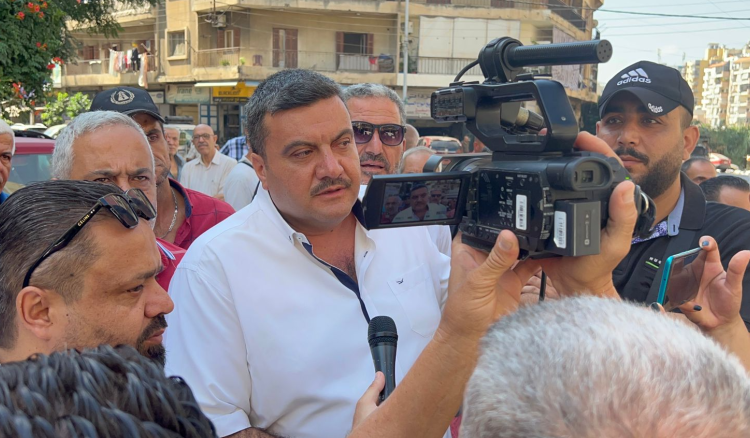 السيد: لتحرك احتجاجي تجاه مؤسسات

تجارية كبرى تطرد عمالها الطرابلسيين