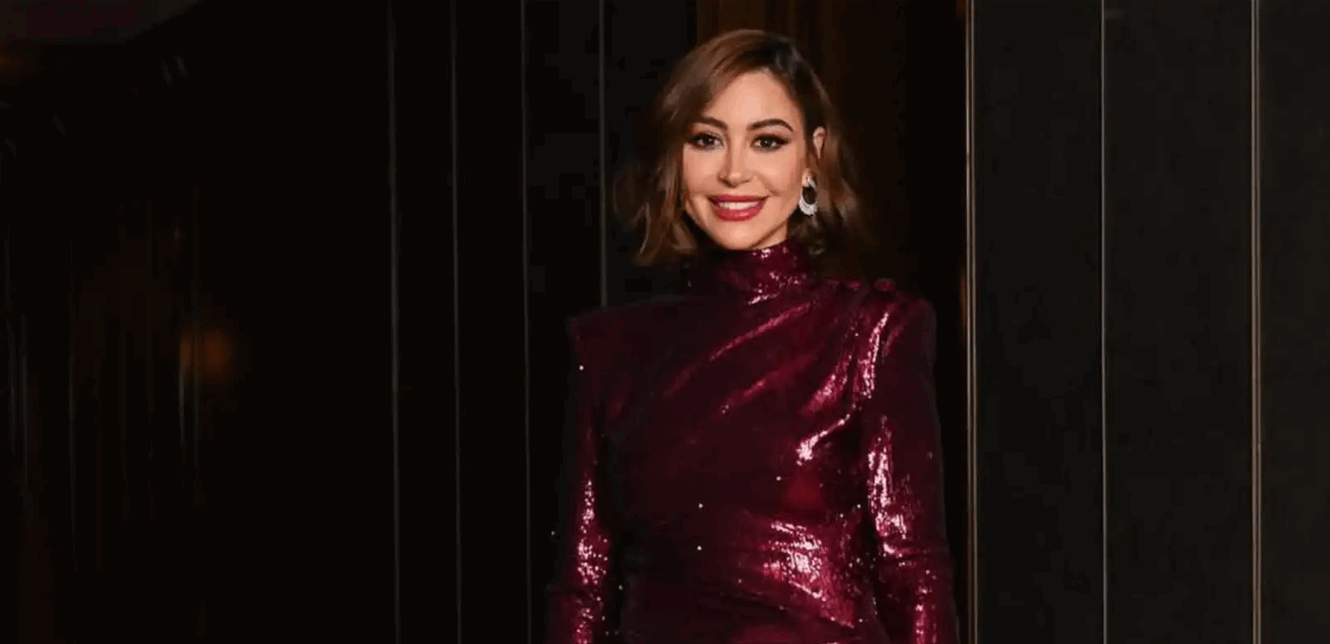 منة شلبي تحصد جائزة "الإنجاز الإبداعي" في مهرجان الجونة السينمائي