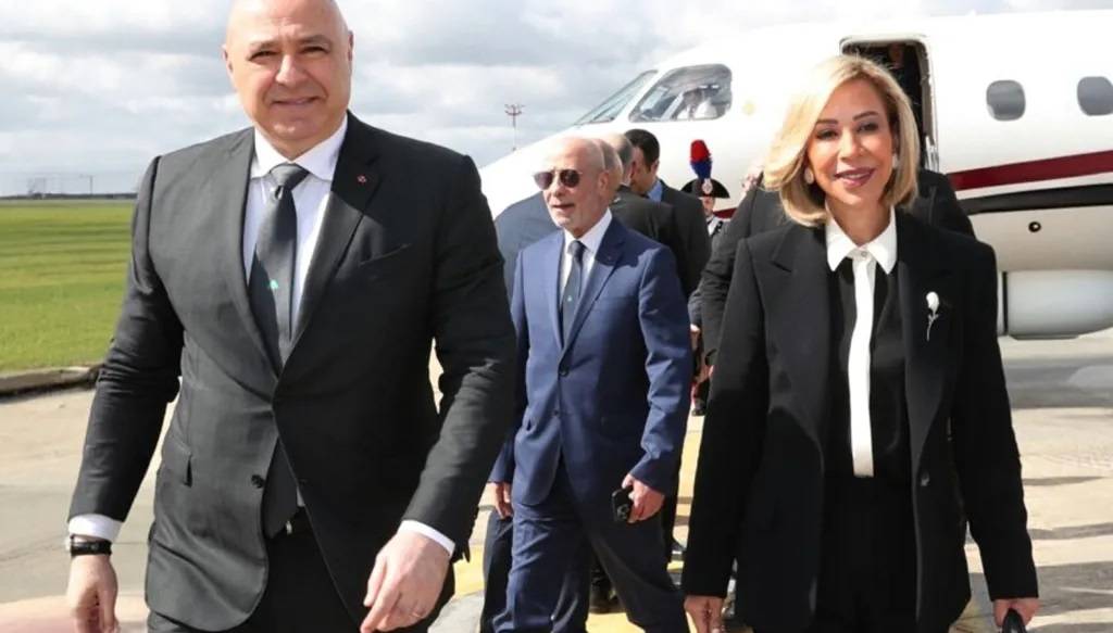الرئيس عون والسيدة الأولى يستهلان زيارتهما إلى نيويورك بالمشاركة بقداس الاحد ولقاء ابناء الرعية