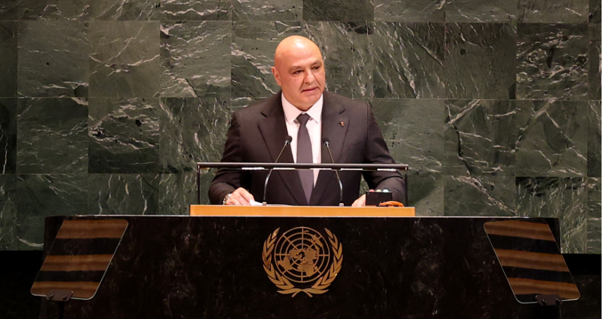 ألقى كلمة لبنان في الأمم المتحدة... وسلسلة لقاءات لتعزيز دعم لبنان
عون: نطلب وقف الاعتداءات "الإسرائيليّة" فوراً وانسحاب
الاحتلال من كامل أرضنا وإطلاق أسرانا وتطبيق القرار 1701