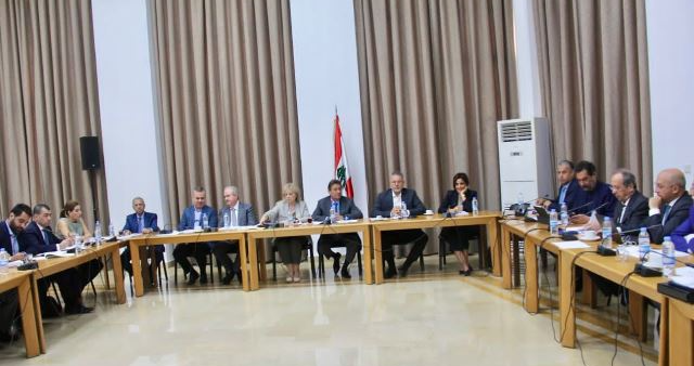 كنعان بعد لجنة المال: توسعة مطامر الموت مرفوضة وأقررنا

تمكين البلديات لجمع ومعالجة النفايات مقابل رسم مالي رمزي
