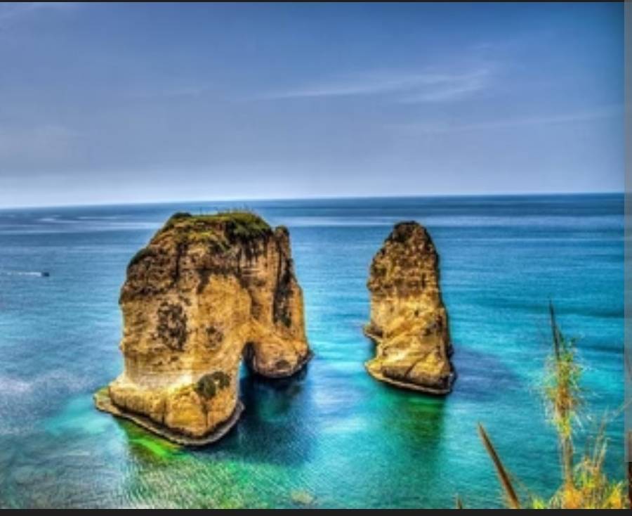 رسمياً.. حزب الله ماضٍ بفعالية "إضاءة" الصخرة!