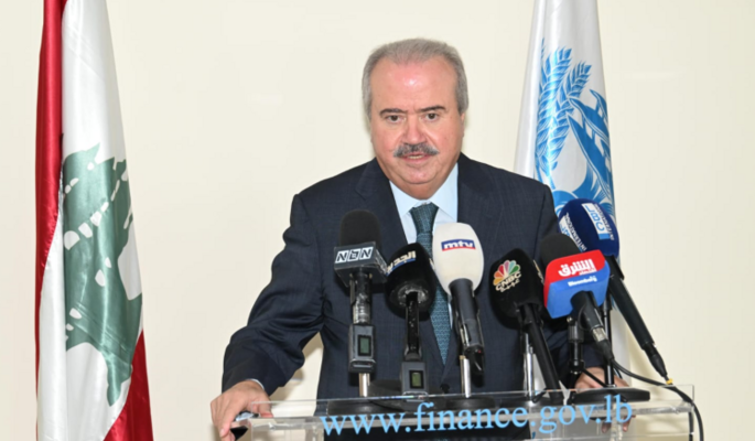 وزير المال: هناك نيّة لبدء برمجة الدفع للمودعين