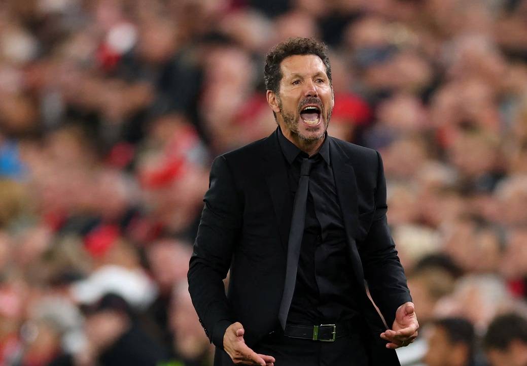 متغنياً بجوليان ألفاريز...
سيميوني يفسر بكاءه ضد ريال مدريد