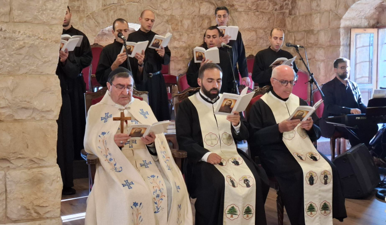 صلاة في دير كفيفان لأجل قداسة الطوباوي إسطفان
خيرالله: كرم الرب واسع ويستوعب الجميع