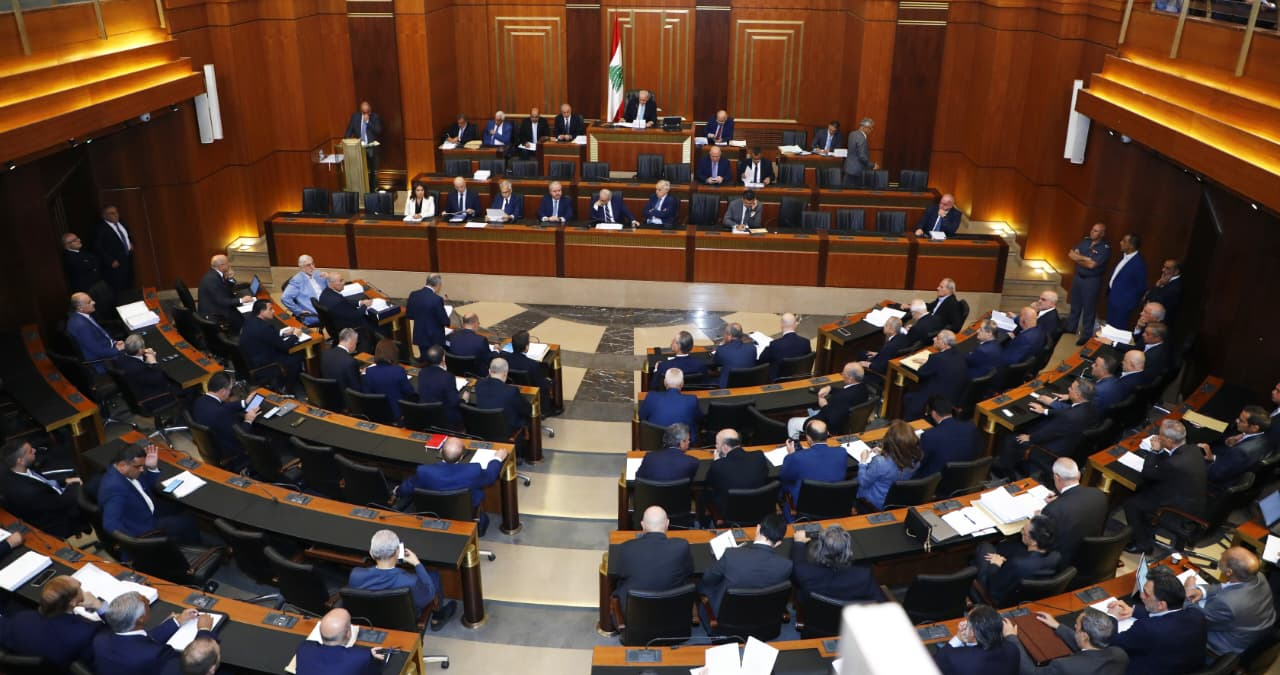 الجلسة التشريعية الى الغد بعد فقدان النصاب وقانون الانتخاب "سيد الساحة"