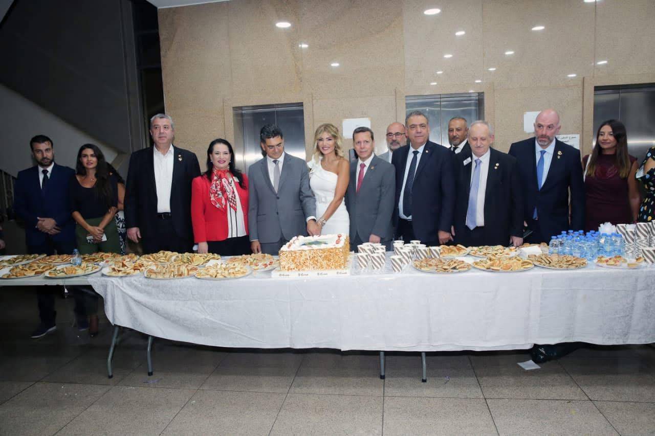 تسليم وتسلُّم في نادي ليونز بيروت بروغرس وتنصيب الهيئة الإدارية للسنة الليونزية