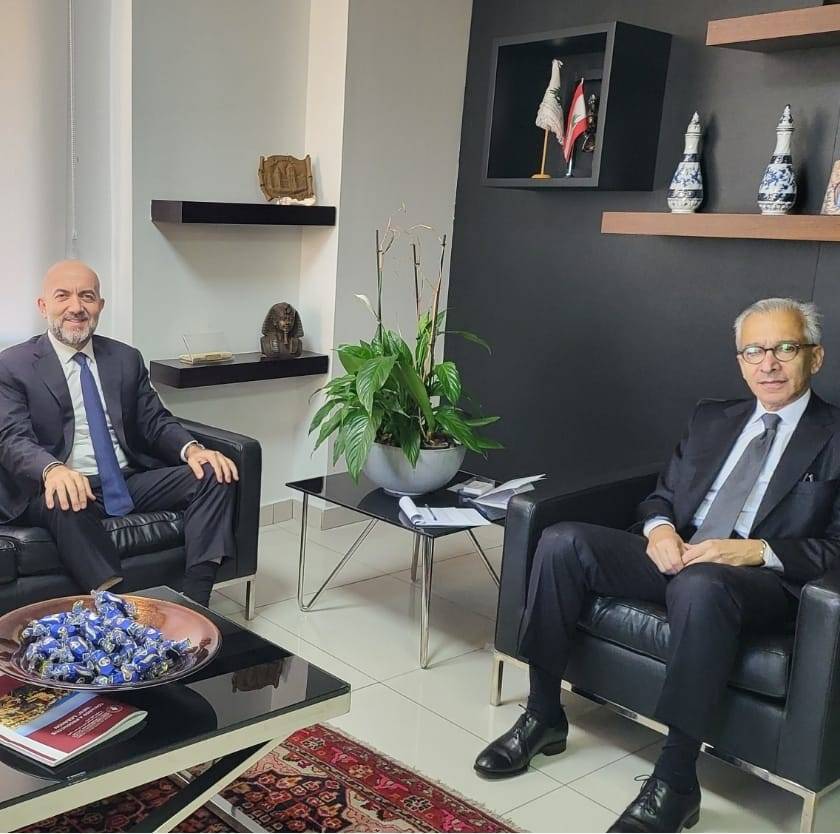 بساط يعرض وموسى تعزيز التعاون وتنظيم المهنة