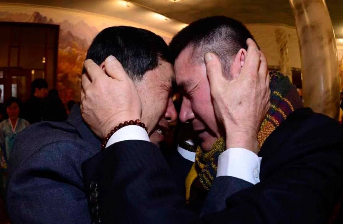 رئيس كورية الجنوبية يدعو  للمّ شمل العائلات التي تفرقت خلال الحرب الكورية