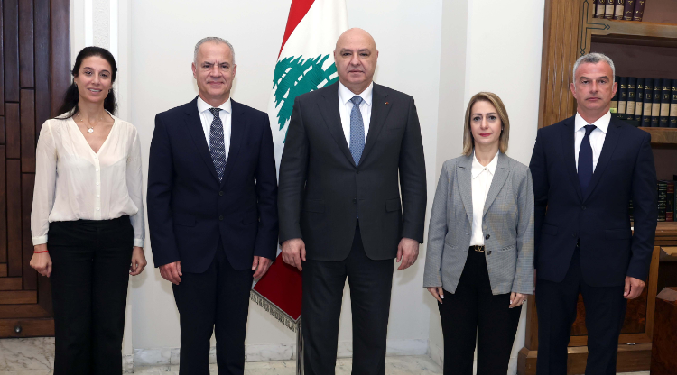 سلسلة لقاءات للرئيس عون اليوم بينها مع 4 سفراء لبنانيين... إليكم التفاصيل