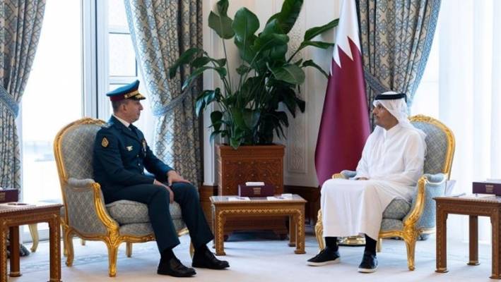 مصادر سياسية تكشف أهداف زيارة هيكل الى قطر