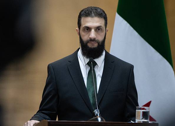 الشرع: السوريون يفخرون بالانتقال من الحرب والفوضى إلى الانتخابات والبناء مسؤولية جماعية