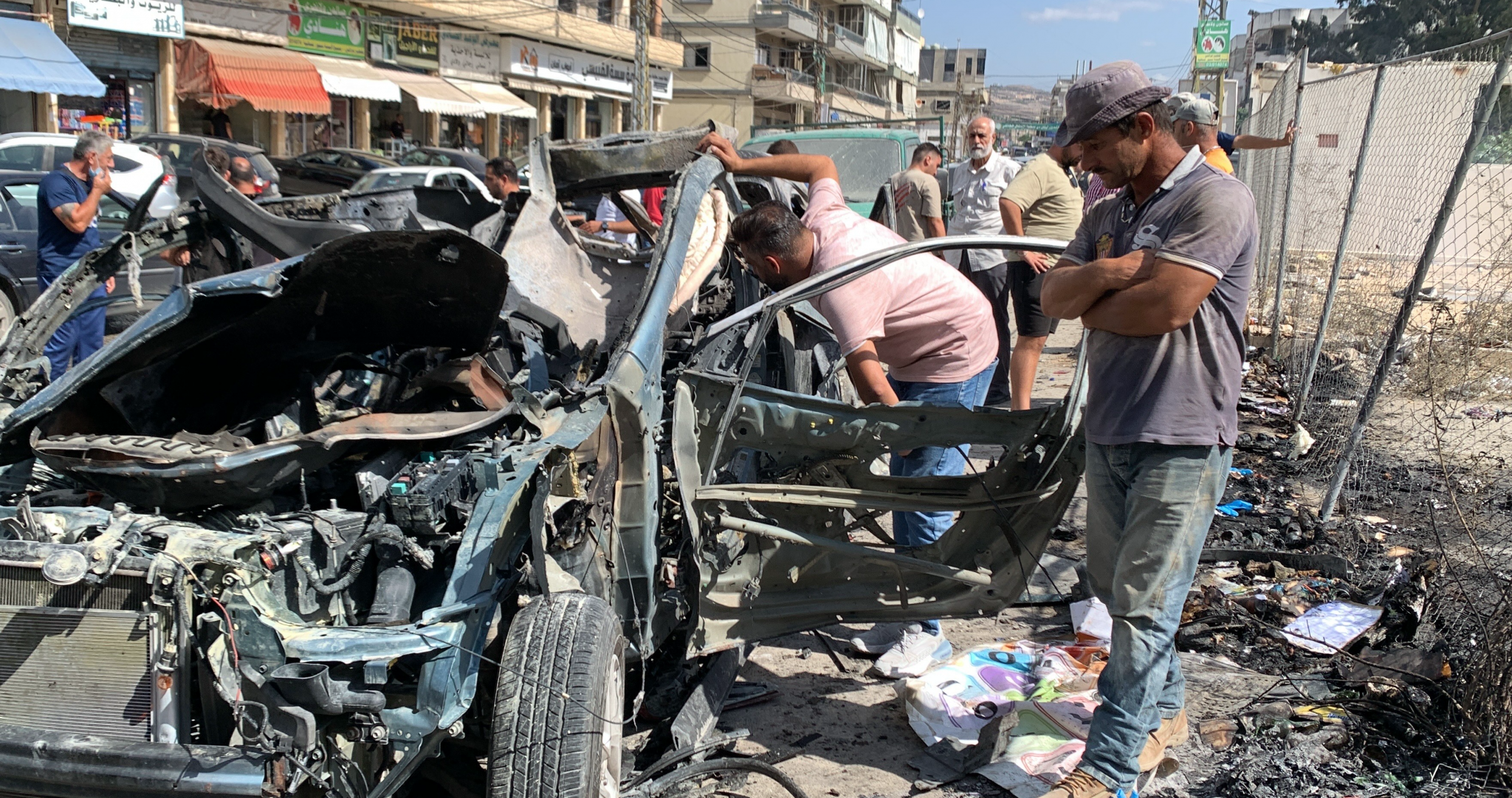 العدو يُواصل اعتداءاته: شهيدان و4 جرحى في زبدين
وسلسلة غارات على السلسلة الشرقيّة
