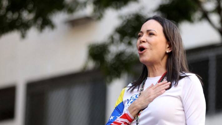 فوز زعيمة المعارضة الفنزويلية ماريا كورينا ماتشادو بجائزة نوبل للسلام 2025