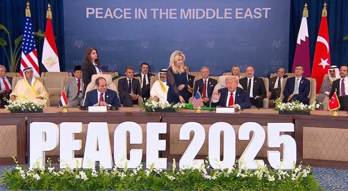 قادة الولايات المتحدة ومصر وقطر وتركيا يوقعون وثيقة اتفاق غزة في شرم الشيخ