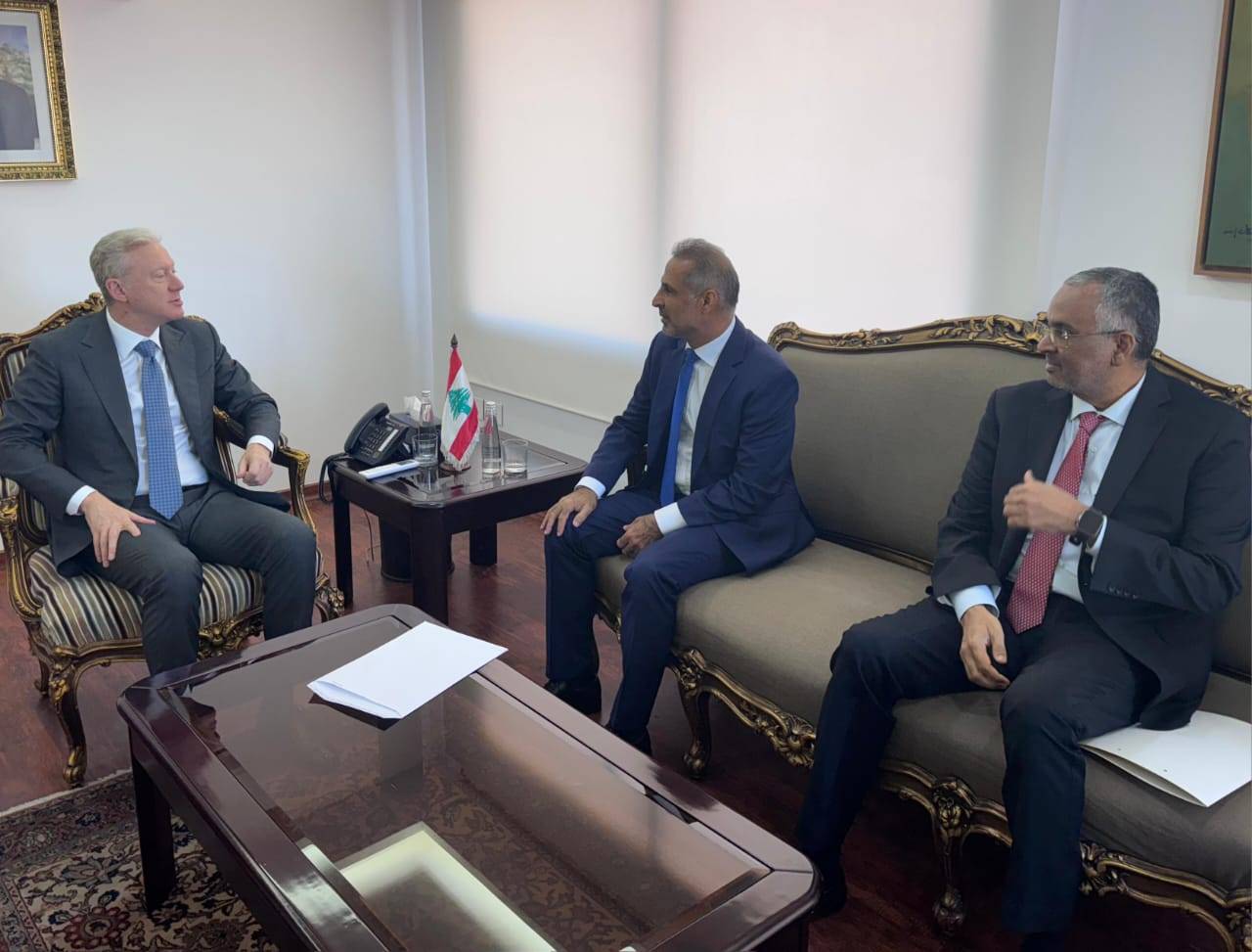 رجي يلتقي سفير سلطنة عمان