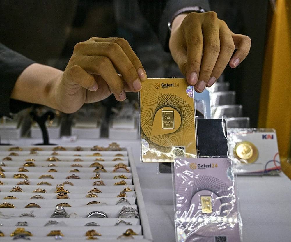 الذهب يتراجع بعد تصريحات ترامب بشأن لقاء مع الرئيس الصيني