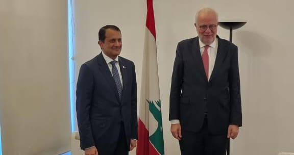 نصار بحث مع سفير قطر
تعزيز العلاقات قضائياً وقانونياً