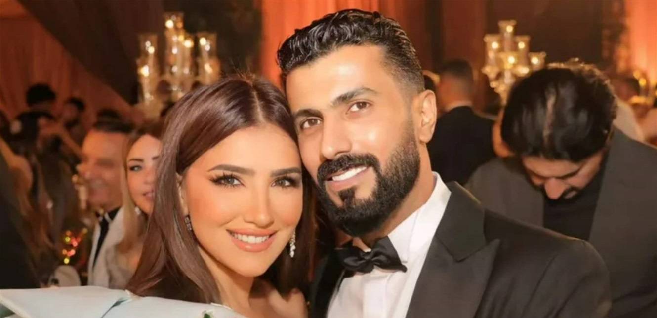 هل باع المخرج الشهير ساعته ليهدي زوجته النجمة سيارة "رولز رويس" بقيمة 400 ألف دولار؟