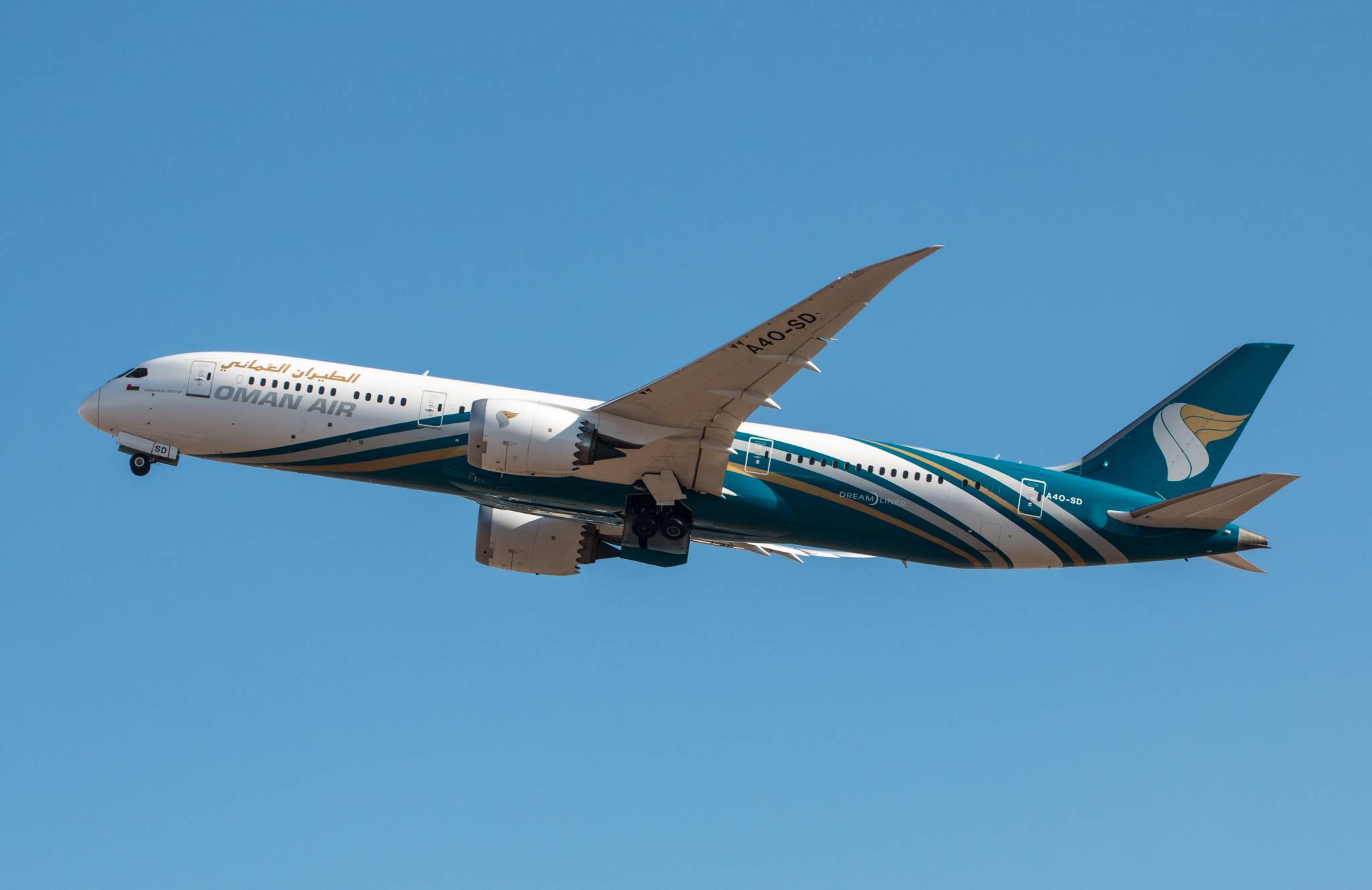 ما صحة عودة شركة الطيران العمانية Oman Air الى تسيير رحلاتها الى لبنان؟