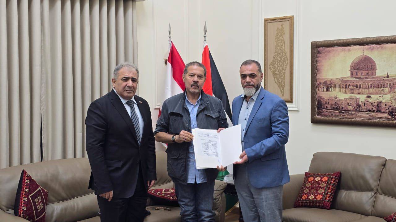 المؤتمر السابع التنظيمي لحركة "فتح" استعجله "أبو مازن" لهذه الأسباب؟
إستكمال لقرارته برفض التمرّد عليه... وتعيين "ابو العينين" طرح تساؤلات