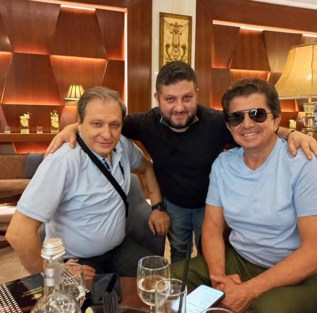 نزار فرنسيس يحصد جائزة "أفضل شاعر لبناني لعام 2025"