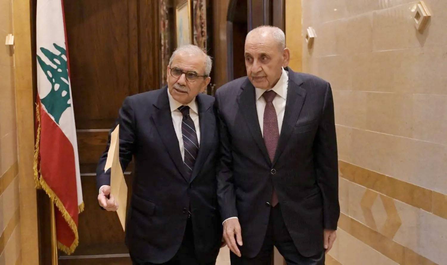 بين الخارجيّة والسراي... مشروع رجي يُربك سلام
تماسك الحكومة مُهدّد... هل تغامر الرئاسة الثانية؟