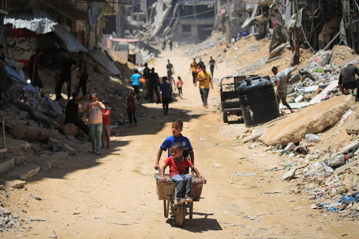 جيل بلا مدارس.. اليونيسف تدق ناقوس الخطر في غزة