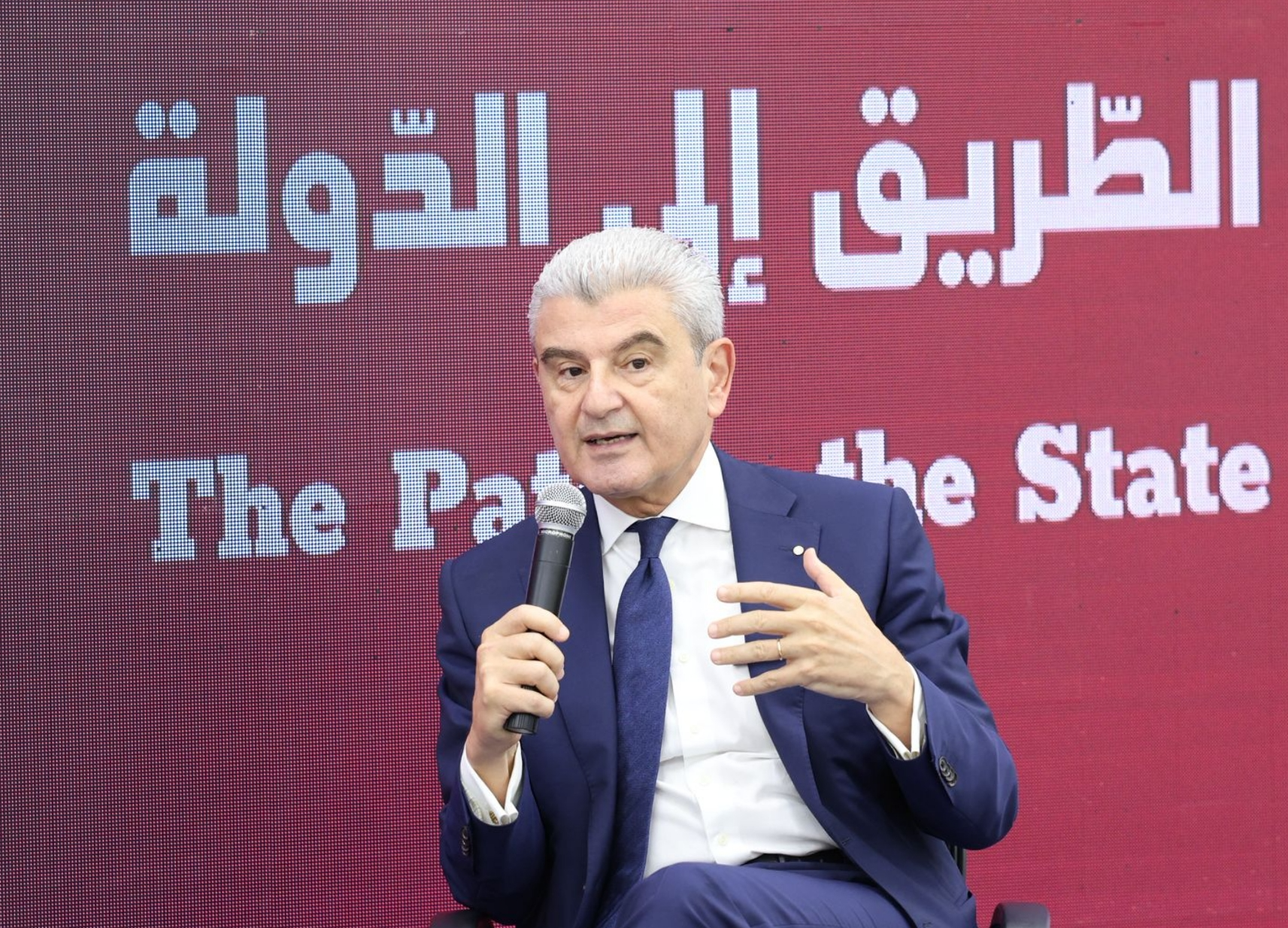 عيسى الخوري: موضوع حصر السلاح بيد الجيش
يبقى أحد أبرز العوائق الأساسيّة لتطوير الاقتصاد