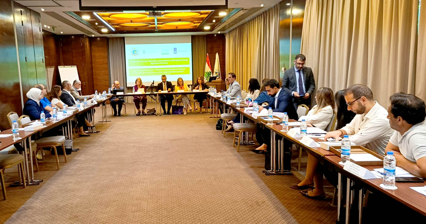 هاني بحث آلية الممارسات الزراعية الجيدة وتعزيز
جودة المنتجات اللبنانية لتوسيع أسواق التصدير