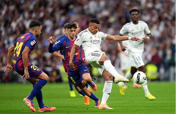 البطولات الأوروبية... ريال مدريد ينهي عقدته مع برشلونة