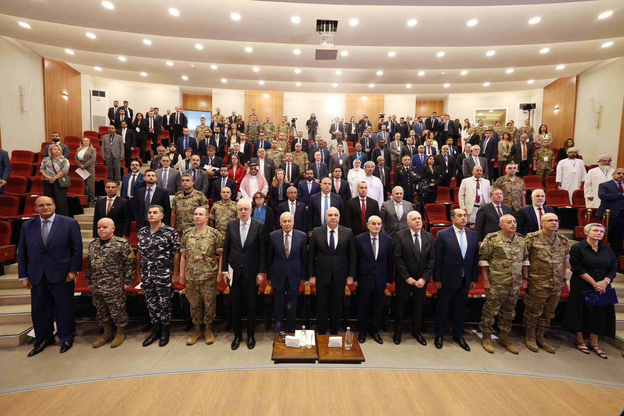 إفتتاح المؤتمر الإقليمي حول التعاون القضائي الدولي في مُكافحة الارهاب
عون: مُكافحة الإرهاب تقتضي المزيد من المَأسسة العربيّة والدوليّة