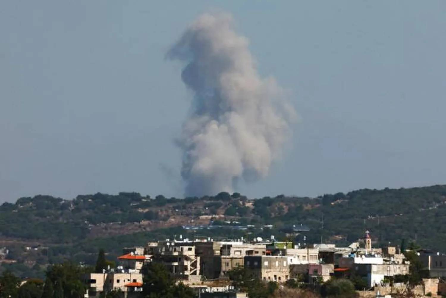 تحذيرات للبنان من عملية عسكرية "اسرائيلية"