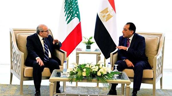 وقّع 15 مُذكّرة تفاهم مع مصر... والتقى نظيرهوأبو الغيط ووزيرالخارجيّةوالهجرة
سلام من الجامعة العربيّة: ندعو أشقاءنا العرب للضغط 
على المجتمع الدولي لإلزام "إسرائيل" بالانسحاب ووقف اعتداءاتها