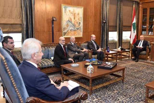 المدير العام لوكالة التنمية الفرنسيّة زار بري
سلام: الحكومة تعمل على تعزيز الأمن والسيادة