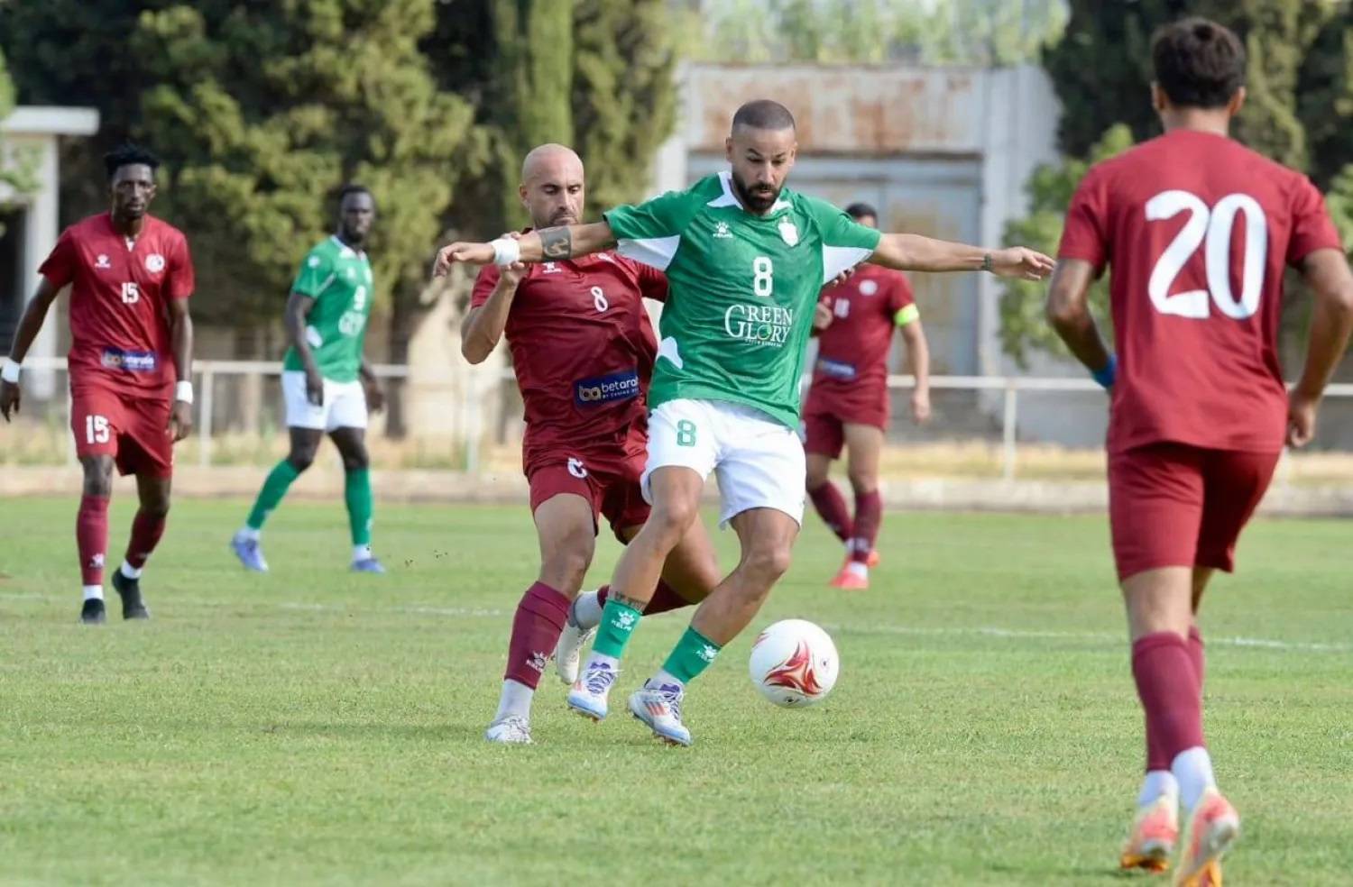 كيف يمكن للخصخصة أن تنقذ كرة القدم في لبنان؟