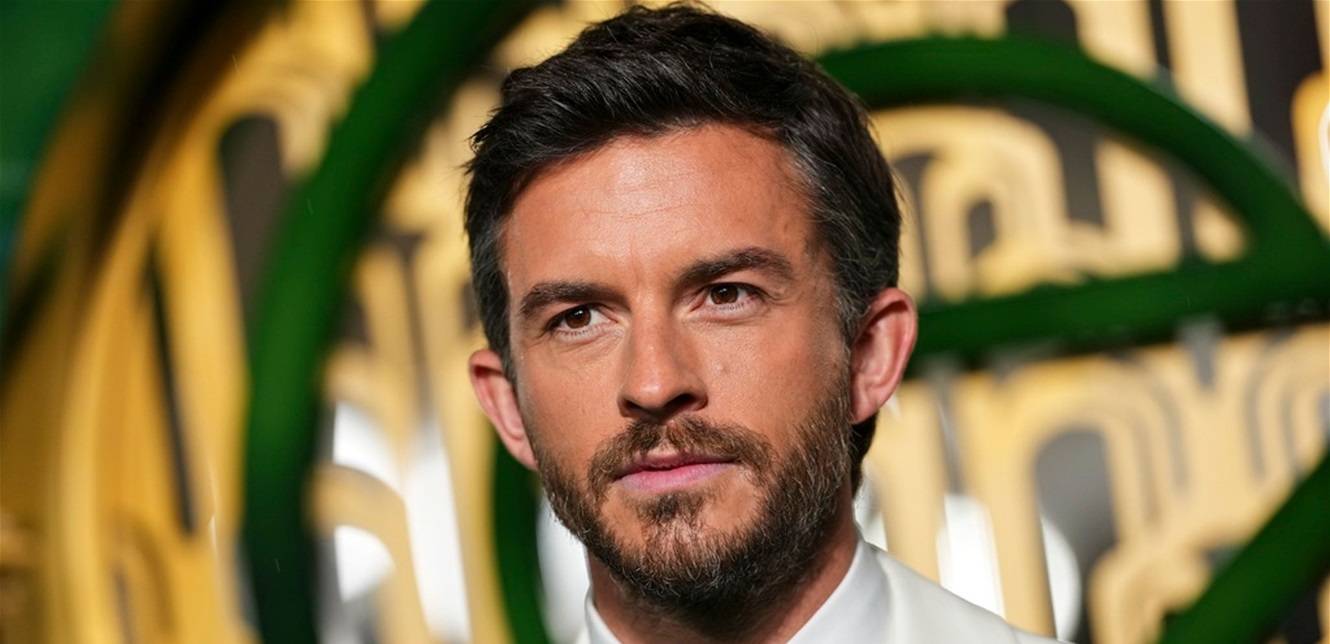 هذا الممثل هو الرجل الأكثر جاذبية لعام 2025.. تعرّفوا إليه