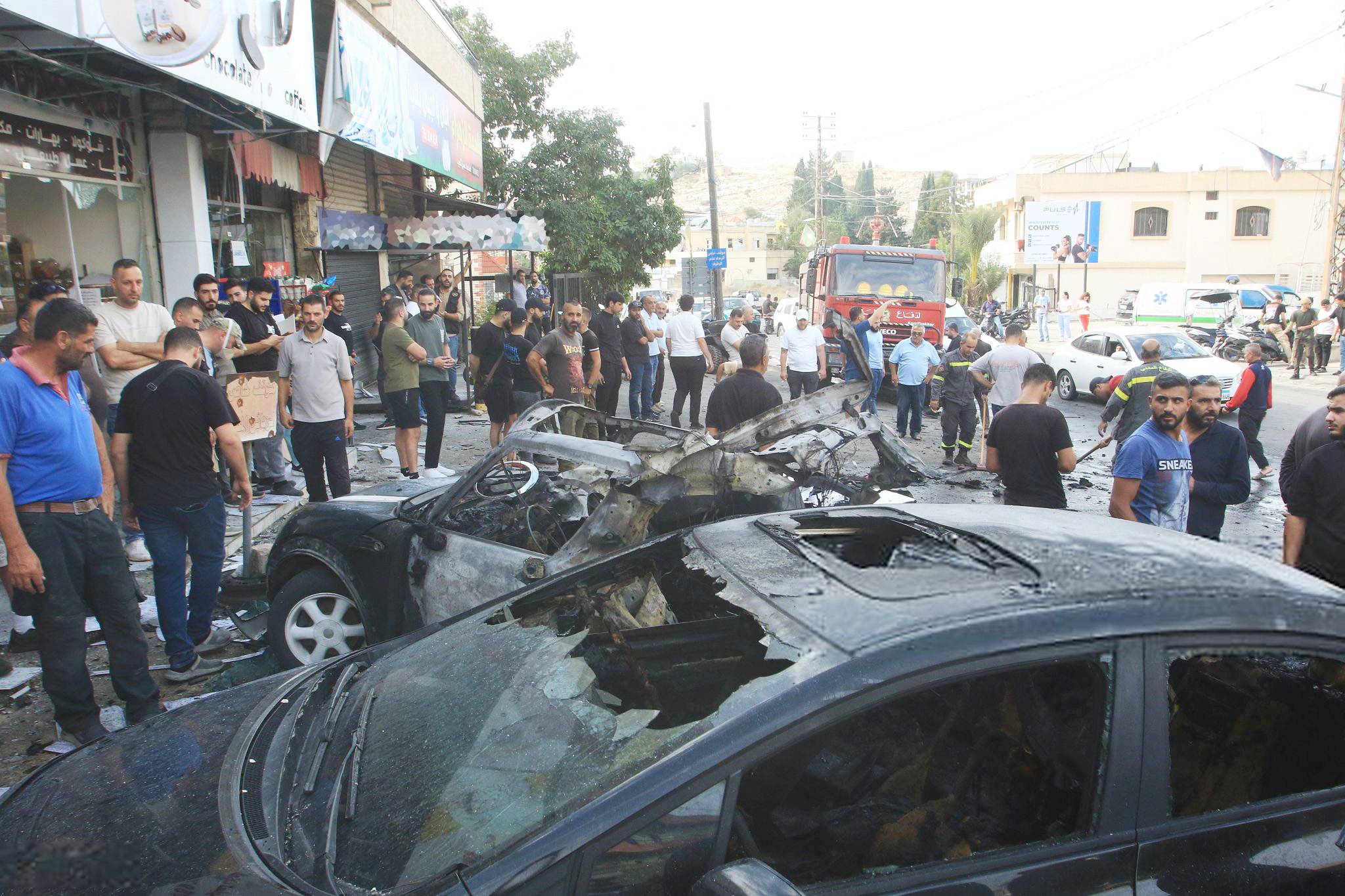 استراتيجيّة «المياومة» في المقرّات الرئاسيّة... أسئلة ولا إجابات!
«إسرائيل» ترفض التفاوض... والمقاومة لا تُفرج عن أسرارها وتبدّد الغموض
ضغوط ماليّة أميركيّة لمحاصرة الموقف اللبناني