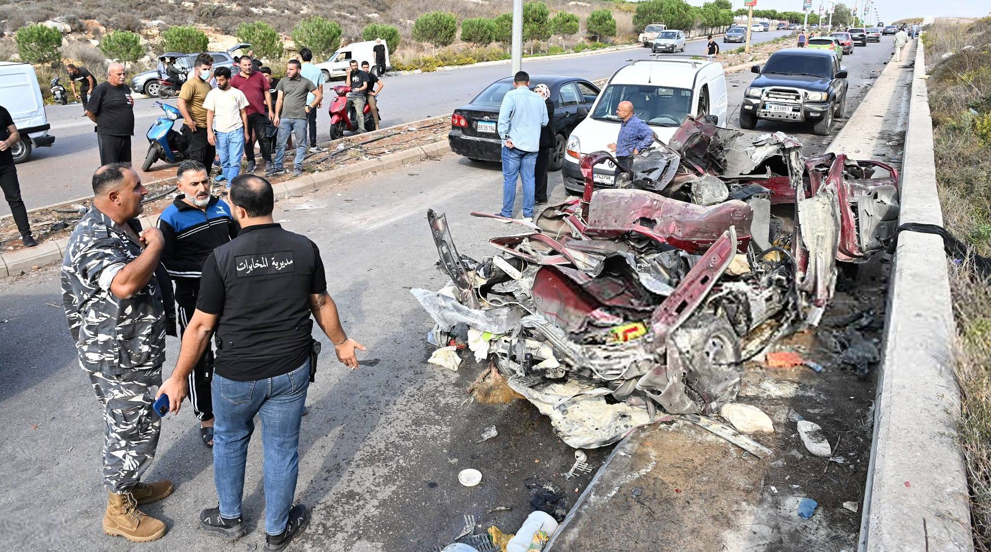 لبنان يتقدم نحو المفاوضات و«اسرائيل» نحو الحرب؟
عون مصرّ على مواقفه... ورئيس المخابرات المصرية يعود الى بيروت قريبا
بري يرسم حدود التفاوض... والمصيلح تبادر «اعماريا»