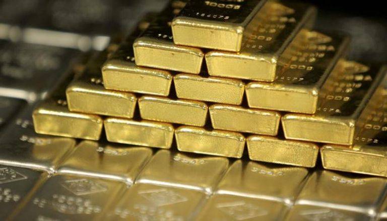 أسعار الذهب تتراجع بعد بيانات توظيف تفوق التوقعات في الولايات المتحدة