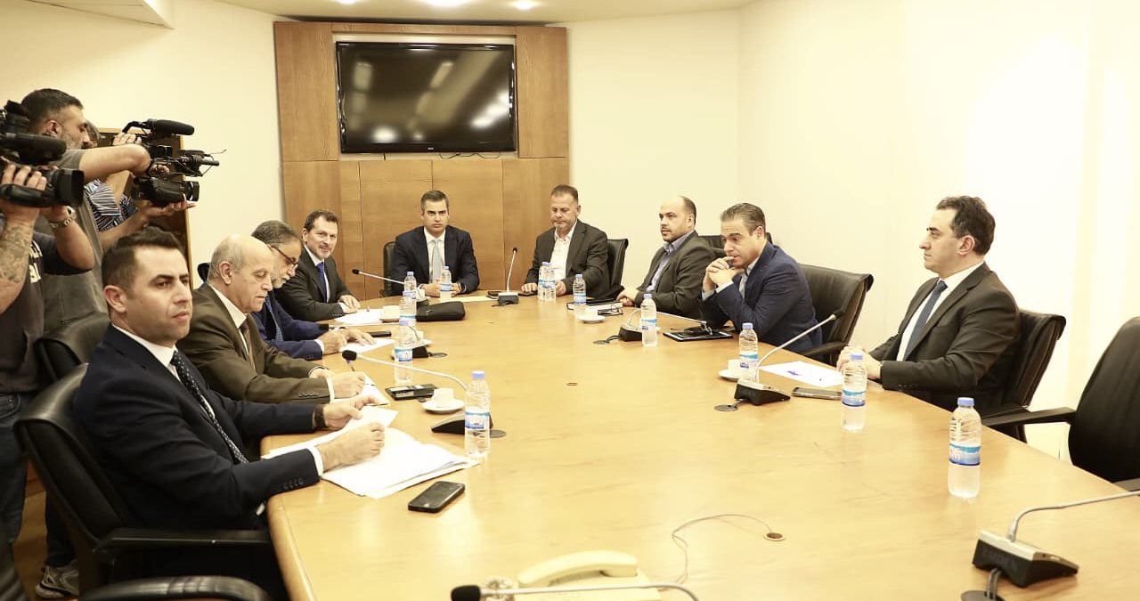 لجنة تكنولوجيا المعلومات النيابية 
عرضت لانشاء هيئة ناظمة للقطاع